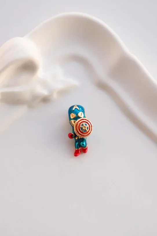 Klipsli Bileklik Marvel Captan America Charm