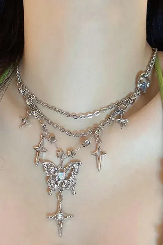Vintage Rhinestone Butterfly Kolye