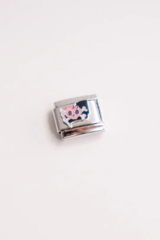 Pembe Kurukafa İtalyan Charm